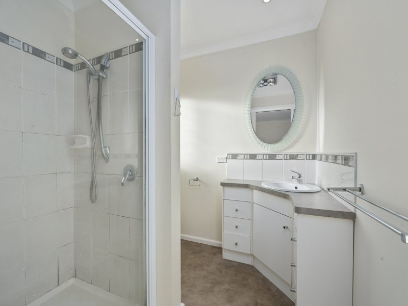 2 Amundsen Crescent, Warrane TAS 7018