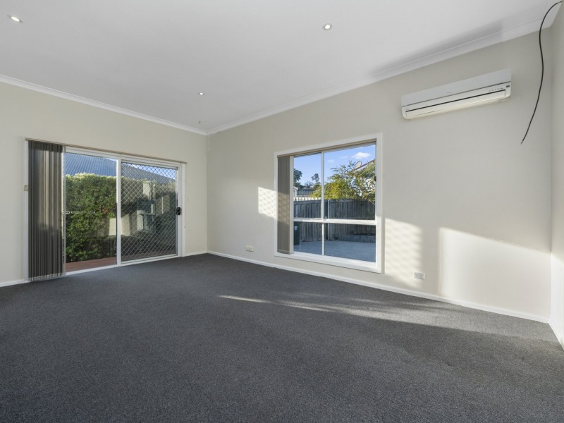 2 Amundsen Crescent, Warrane TAS 7018