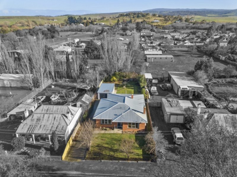 3 Queen Street, Bothwell TAS 7030