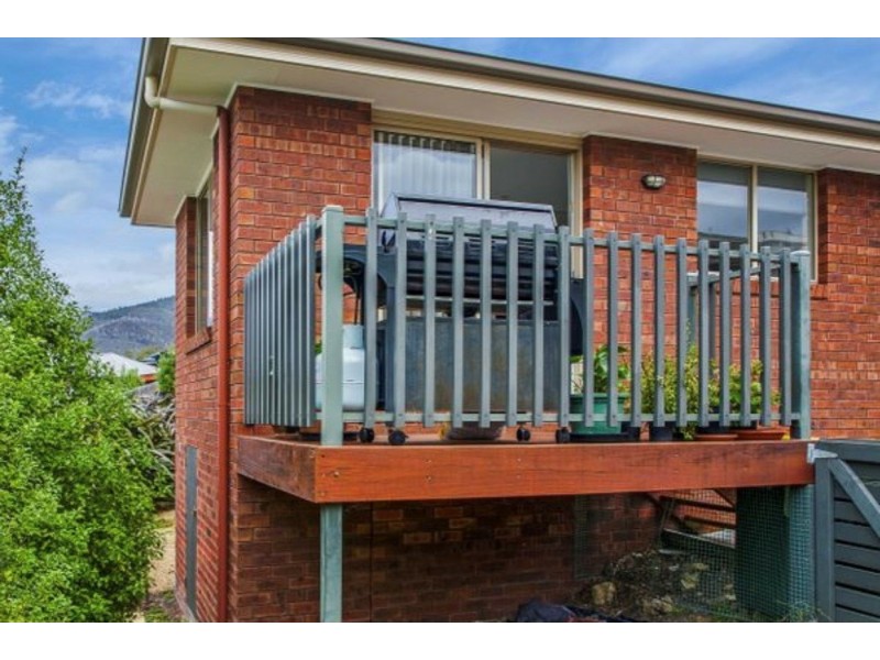 3/8 Bluegum Court, Claremont TAS 7011