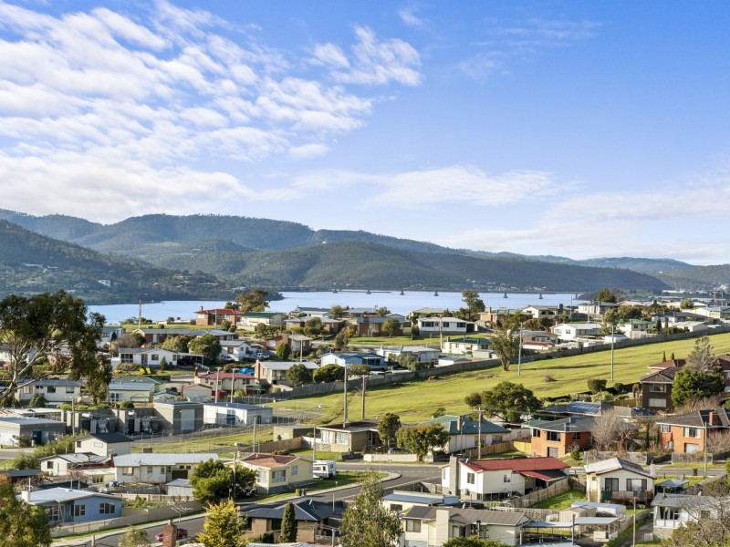 34A Carnegie Street, Claremont TAS 7011