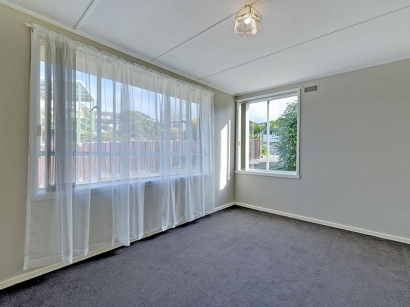 16 Burton Street, Glenorchy TAS 7010