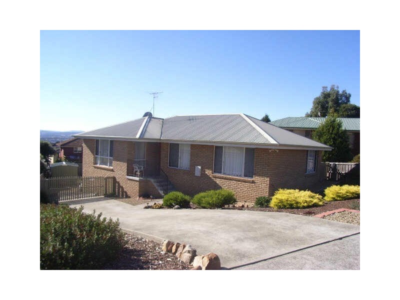 98 Branscombe Road, Claremont TAS 7011