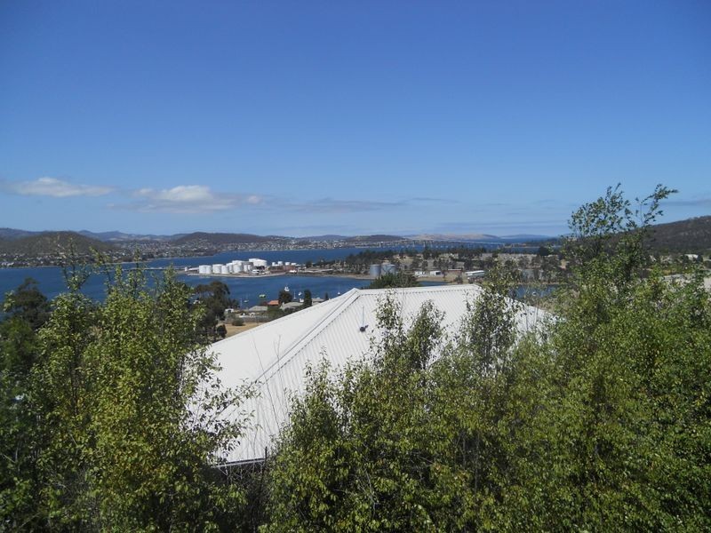 2/52 Lucinda Parade, Lutana TAS 7009