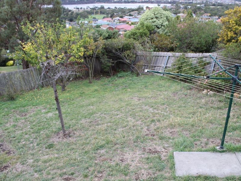 6 Newitt Drive, Austins Ferry TAS 7011