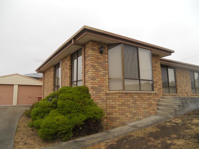 17 Erin Close, Brighton TAS 7030