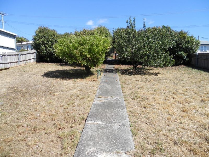 27 Twelfth Avenue, West Moonah TAS 7009