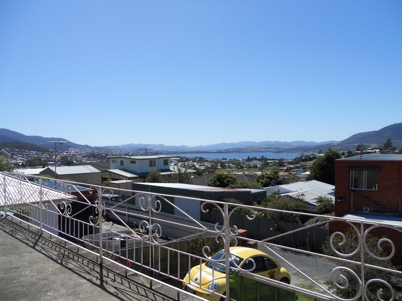 27 Twelfth Avenue, West Moonah TAS 7009