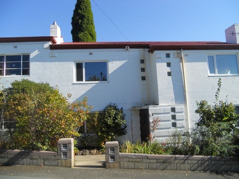 2/1 Waverley Avenue, Lenah Valley TAS 7008