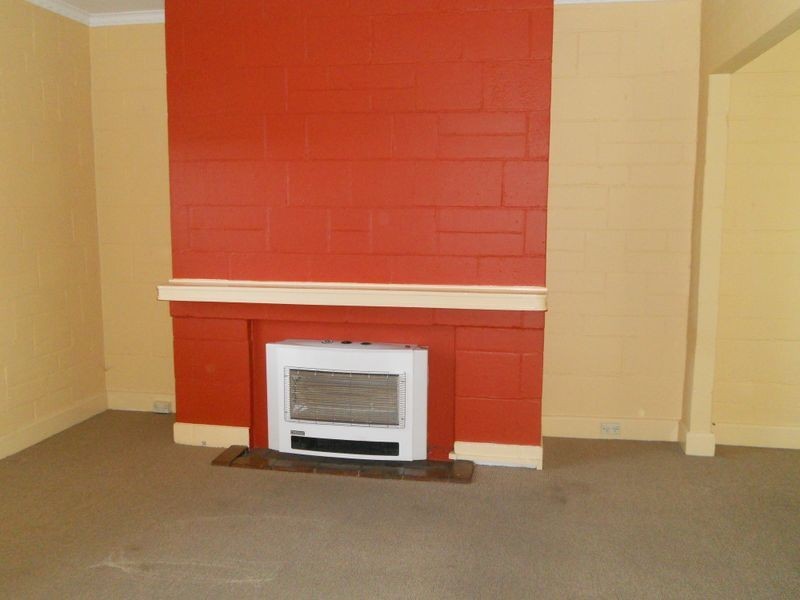 2/1 Waverley Avenue, Lenah Valley TAS 7008