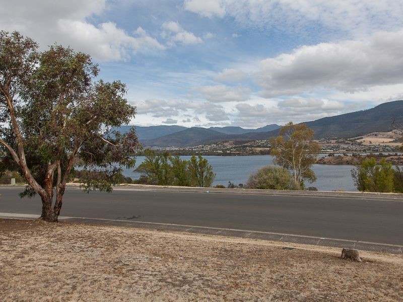 18 Lamprill Circle, Herdsmans Cove TAS 7030