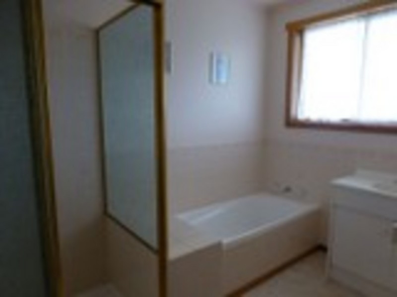 5/102 Redwood Road, Kingston TAS 7050