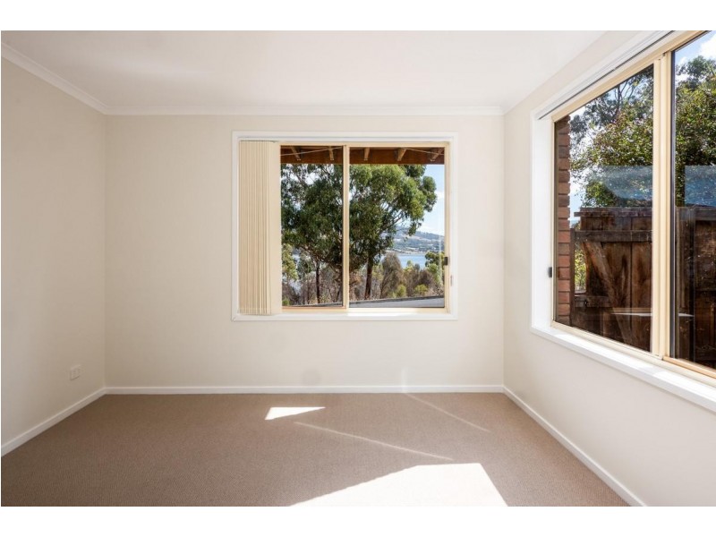 10 Barton Crescent, Bridgewater TAS 7030