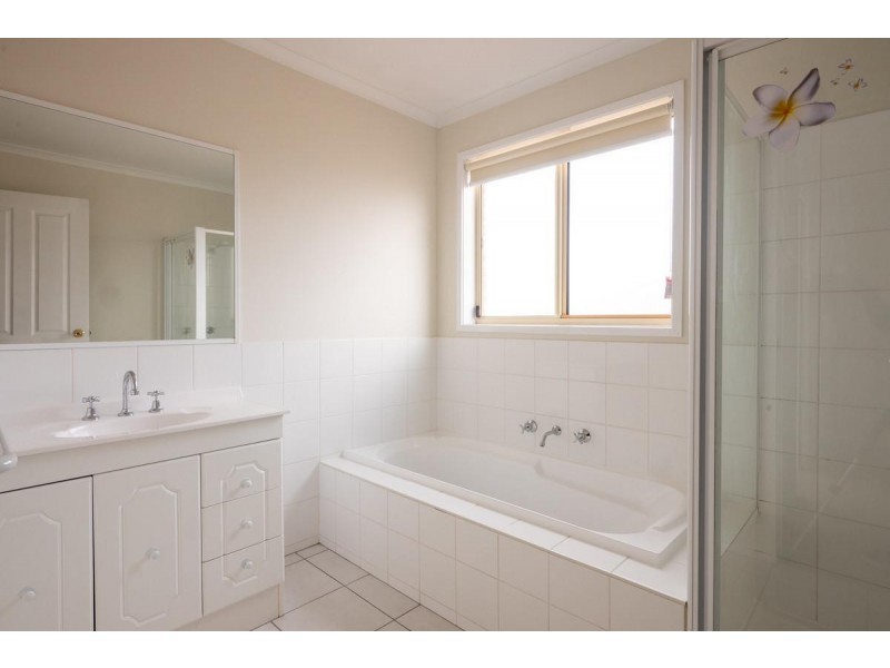 10 Barton Crescent, Bridgewater TAS 7030