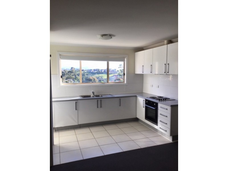 2/6 Birubi Place, Herdsmans Cove TAS 7030