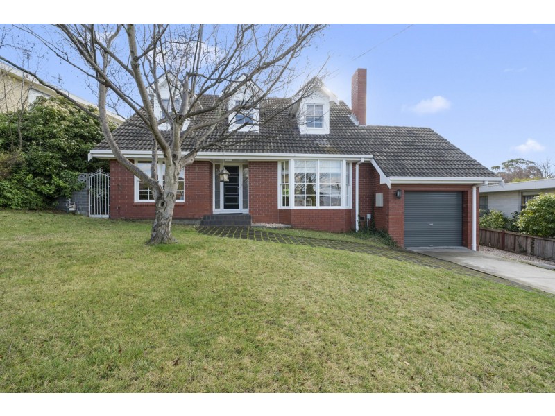 8 Baldwin Place, Lenah Valley TAS 7008