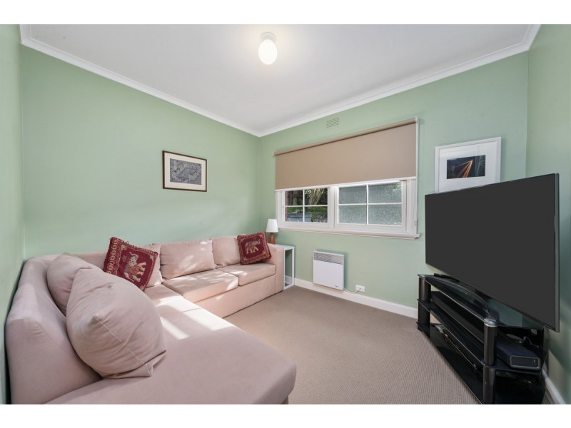 8 Baldwin Place, Lenah Valley TAS 7008