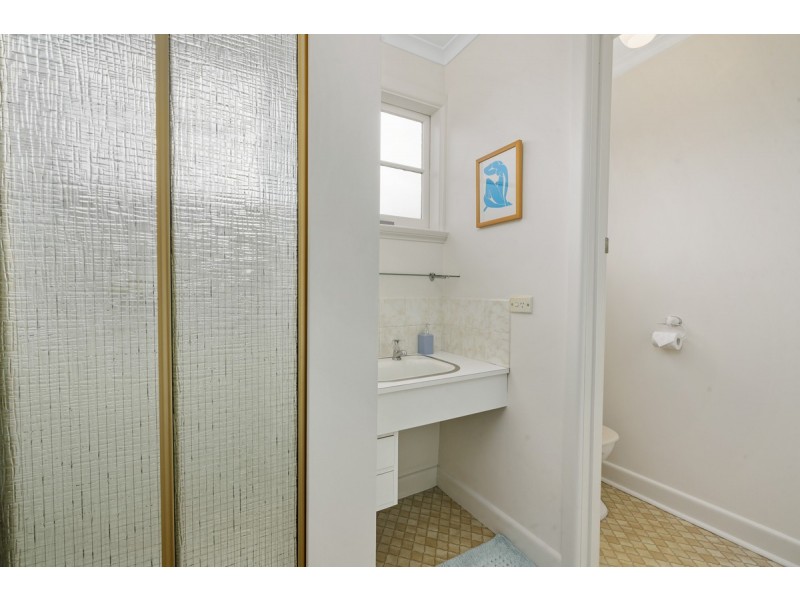 8 Baldwin Place, Lenah Valley TAS 7008