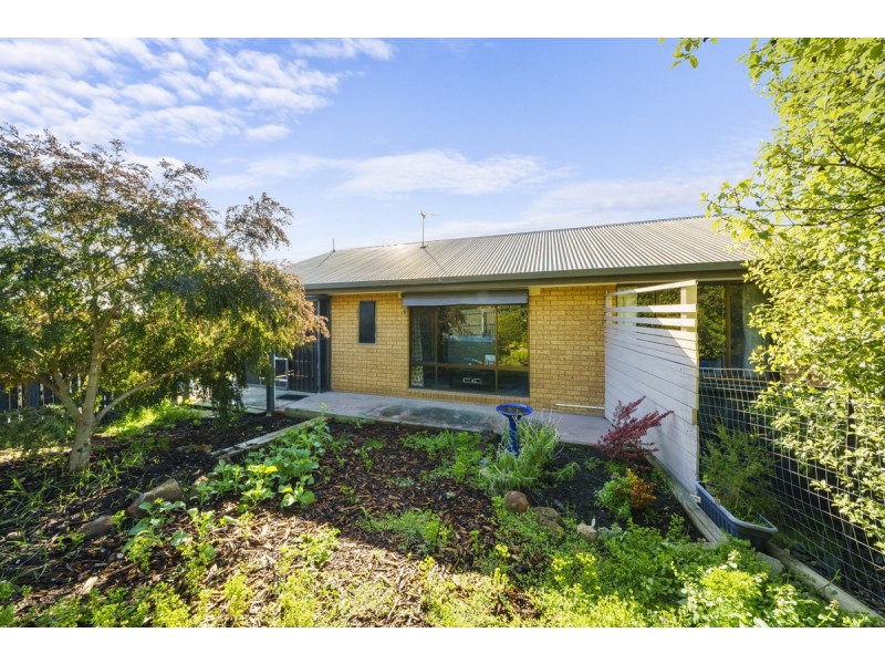 2/7 Priest Place, Glenorchy TAS 7010