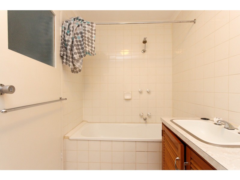 7/4 Myella Drive, Berriedale TAS 7011