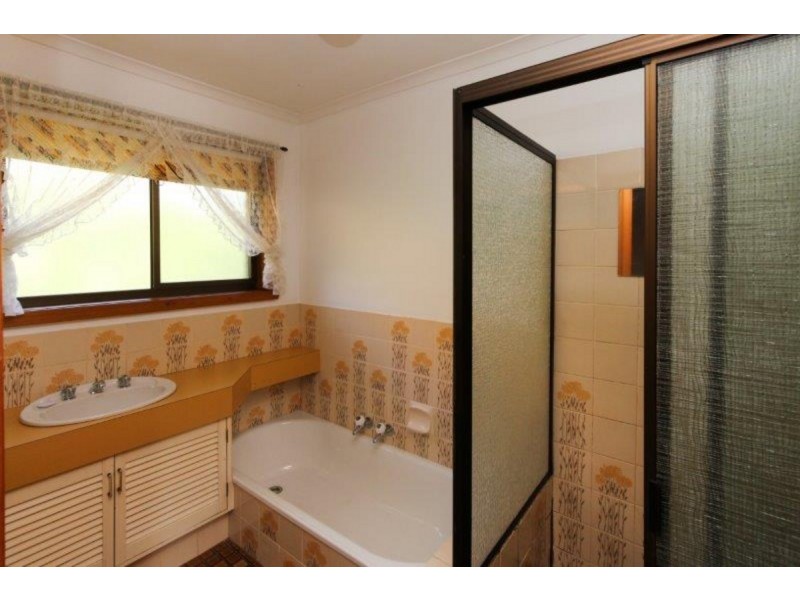 2/3 Alroy Court, Rosetta TAS 7010