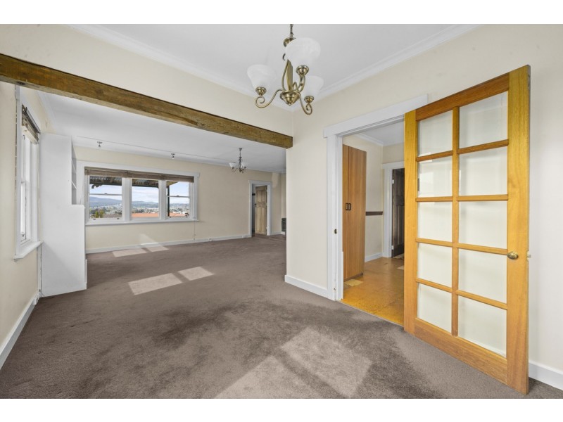 16 Walker Street, Rosetta TAS 7010