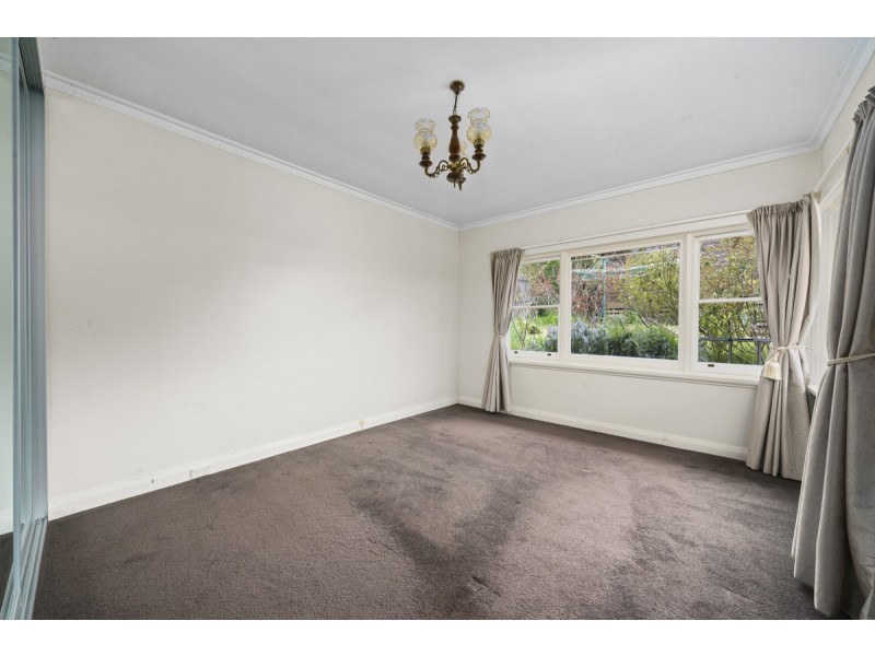 16 Walker Street, Rosetta TAS 7010