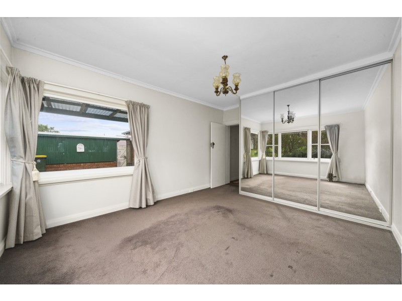 16 Walker Street, Rosetta TAS 7010