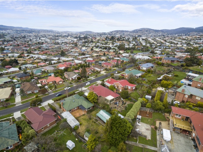 16 Walker Street, Rosetta TAS 7010