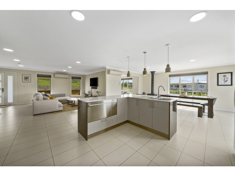 9 Parkes Court, Brighton TAS 7030