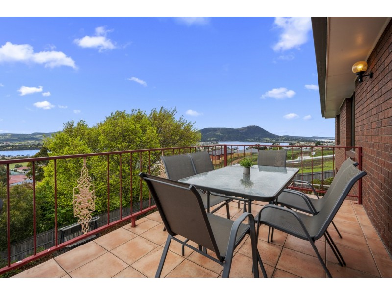 12 Newitt Drive, Austins Ferry TAS 7011