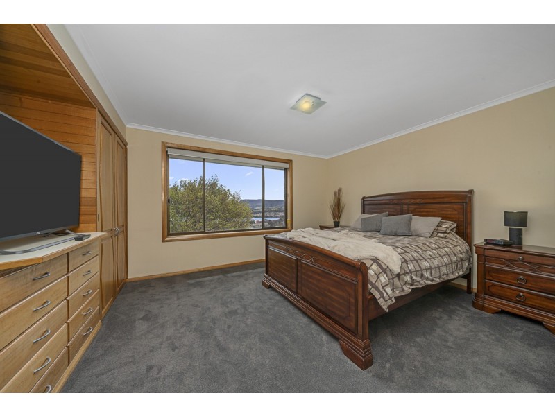 12 Newitt Drive, Austins Ferry TAS 7011