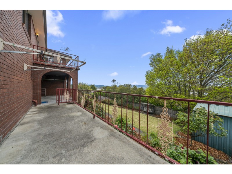 12 Newitt Drive, Austins Ferry TAS 7011