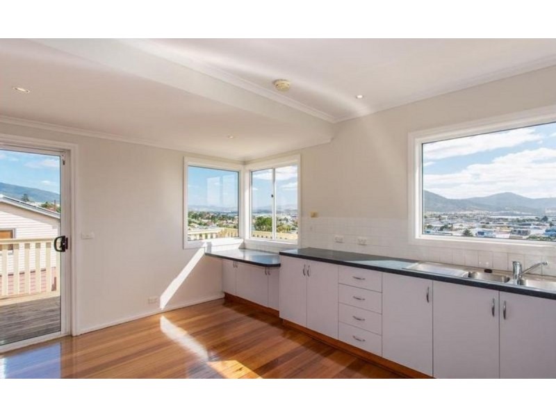 17 First Avenue, West Moonah TAS 7009