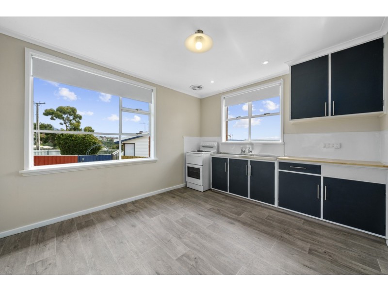 2 Yaralla Place, Berriedale TAS 7011