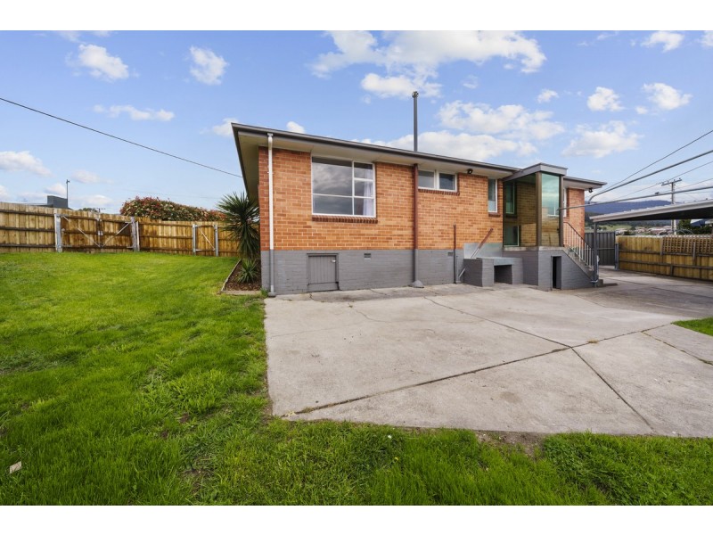 2 Yaralla Place, Berriedale TAS 7011