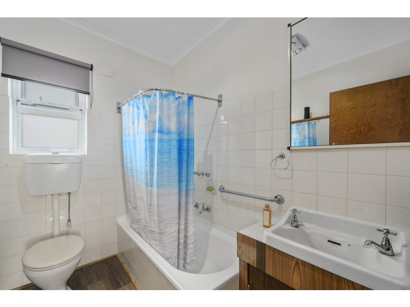 1/526 Main Road, Montrose TAS 7010