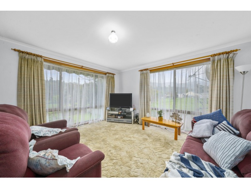 590 Back River Road, Magra TAS 7140