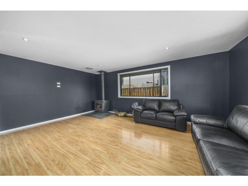 1 Akamas Drive, Granton TAS 7030