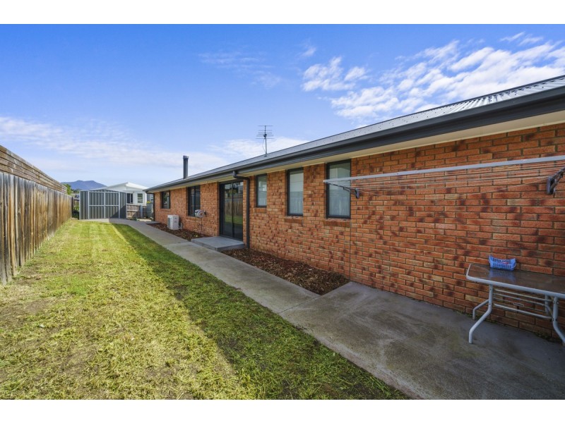 1 Akamas Drive, Granton TAS 7030