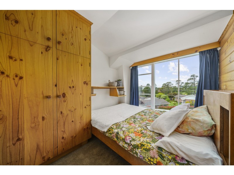 16 Amber Street, Claremont TAS 7011