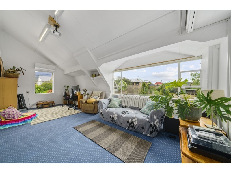 16 Amber Street, Claremont TAS 7011