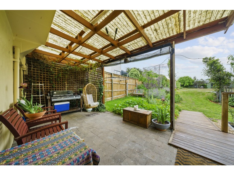 16 Amber Street, Claremont TAS 7011