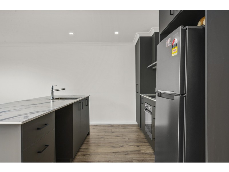 70 Athleen Avenue, Lenah Valley TAS 7008