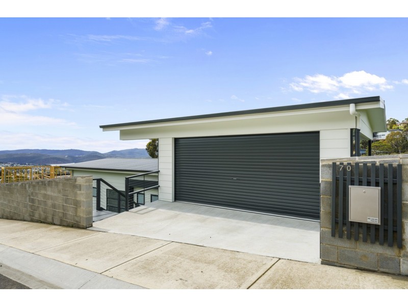 70 Athleen Avenue, Lenah Valley TAS 7008