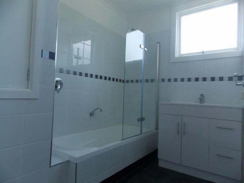 43 Canberra Road, Claremont TAS 7011