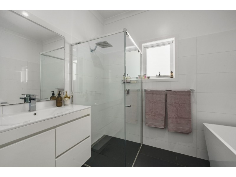 30 Fourth Avenue, New Norfolk TAS 7140