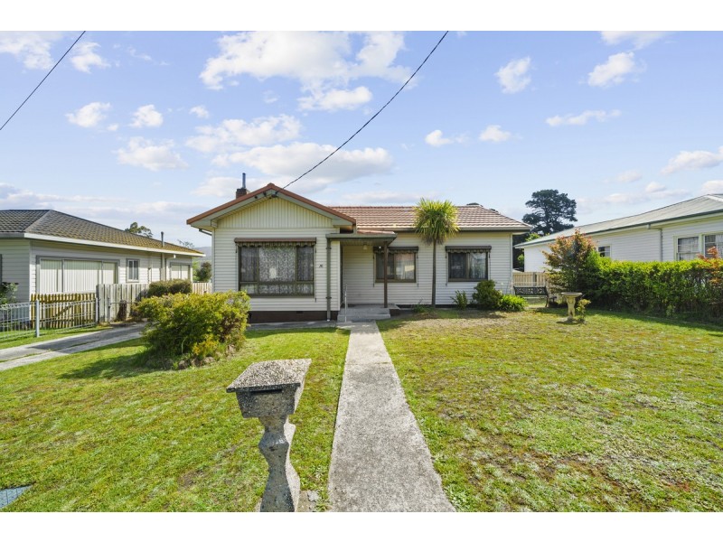 16 Fourth Avenue, New Norfolk TAS 7140