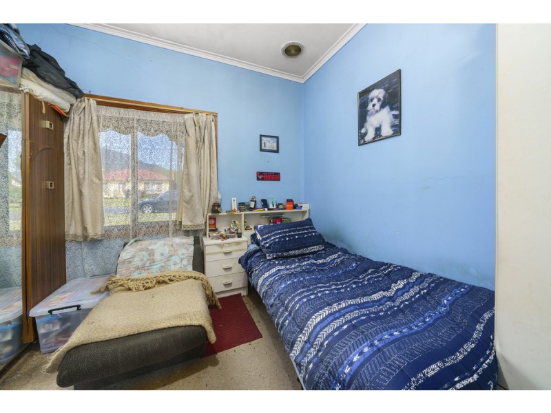 16 Fourth Avenue, New Norfolk TAS 7140