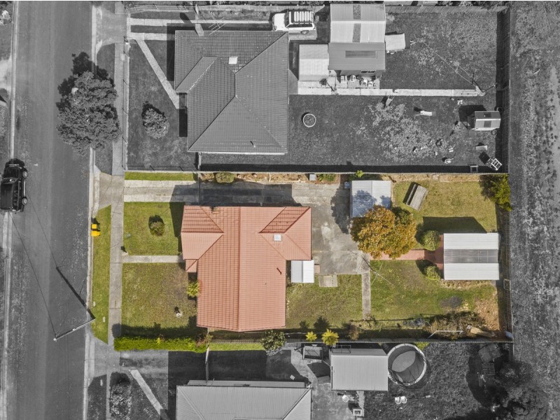 16 Fourth Avenue, New Norfolk TAS 7140